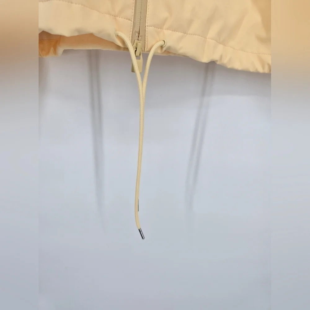 NWT! RAINS, Suva Hardshell Short String W Jacket, Gleam, Size Small, MSRP $259